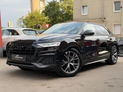 Gebraucht Audi Q8 Sport 286 PS (210 kW) 2022 Schwarz SUV