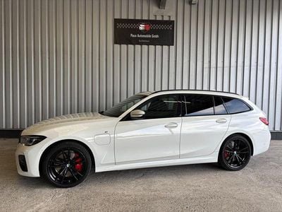 BMW 330e
