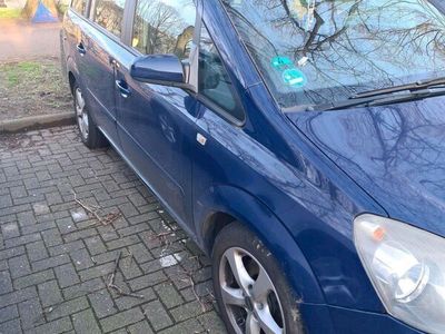 gebraucht Opel Zafira 1.9 diesel