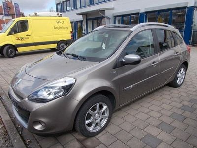 Gebraucht Renault Clio GrandTour Night&Day 103 PS (75 kW) 2012 Braun Kombi