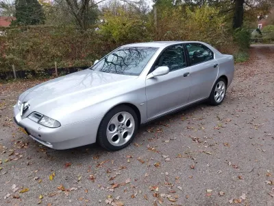 Gebraucht Alfa Romeo 166 220 PS (161 kW) 2001 Silber Limousine