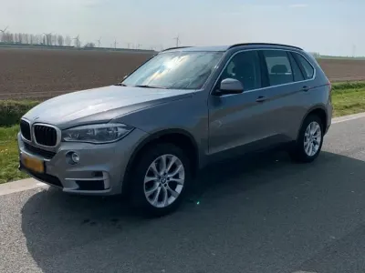 Gebraucht BMW X5 Executive 256 PS (188 kW) 2016 Silber SUV