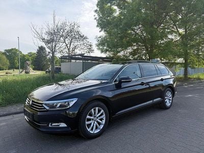 Second-hand VW Passat Comfortline 150 CP (110 kW) 2019 Negru Berlinǎ