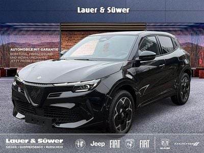 Neu Alfa Romeo Junior Ti 145 PS (106 kW) 2025 Grau SUV