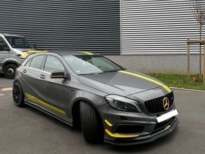 Grau Gebraucht 2017 Mercedes A200 Kleinwagen | 18.900 € (Fairer Preis)