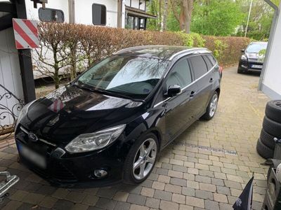 gebraucht Ford Focus 2,0TDCi 103kW PowerSh. SYNC Edit. Turn...