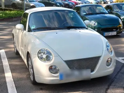 Gebraucht Daihatsu Copen 90 PS (66 kW) 2009 Weiß Cabrio
