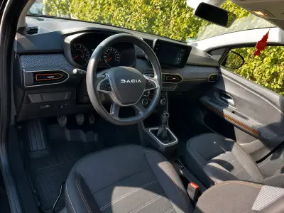 Gebraucht Dacia Sandero Expression 110 PS (80 kW) 2023 Schwarz Kleinwagen