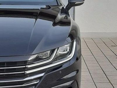 Gebraucht VW Arteon R-line 240 PS (176 kW) 2018 Deep black perleffekt Kleinwagen