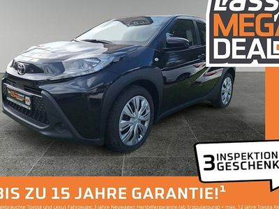 Gebraucht Toyota Aygo X-play 72 PS (52 kW) 2023 Schwarz Kleinwagen