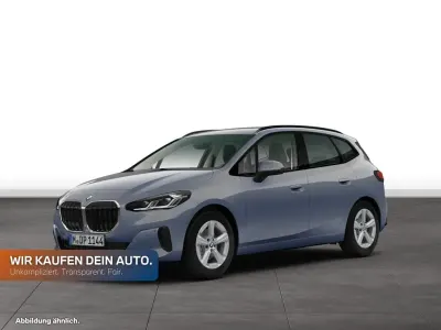 Gebraucht BMW 220 Active Tourer Luxury Line 156 PS (114 kW) 2025 Sparkling kupfergrau metallic Van / Kleinbus