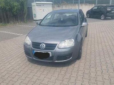 VW Golf V