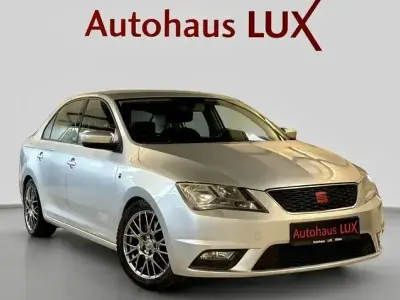 Używany Seat Toledo Style 105 KM (77 kW) 2014 Srebrny Hatchback