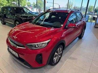 Gebraucht Kia Stonic Vision 101 PS (74 kW) 2025 Signal rot metallic SUV