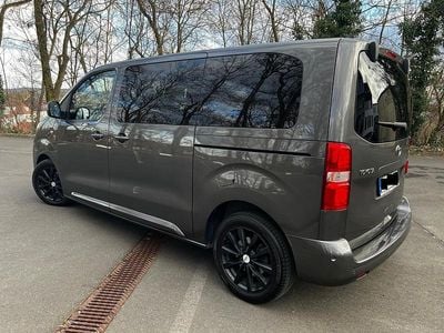 Gebraucht Toyota Proace Verso Executive 177 PS (130 kW) 2020 Grau Kombi