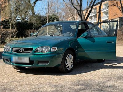 Gebraucht Toyota Corolla 96 PS (70 kW) 2001 Grün Limousine