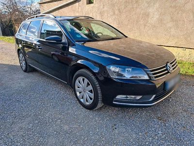 Gebraucht VW Passat 140 PS (102 kW) 2011 Schwarz Kombi