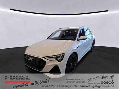 Begagnad Audi e-tron S-Line 230 kW (313 HK) 2022 Vit SUV