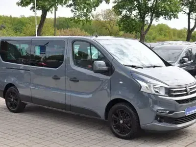 Gebraucht Fiat Talento Family 145 PS (106 kW) 2019 Grau Van / Kleinbus