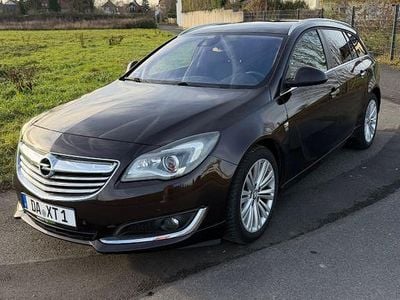 Braun Gebraucht 2014 Opel Insignia Edition Kombi | 5.280 € (Guter Preis)