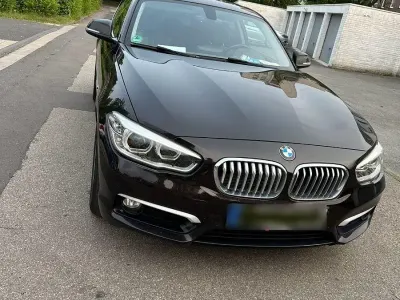 Gebraucht BMW 116 Urban Line 116 PS (85 kW) 2015 Braun Kleinwagen