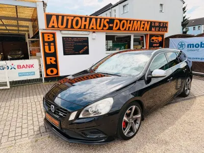 Gebraucht Volvo V60 R-Design 136 PS (100 kW) 2013 Schwarz Kombi