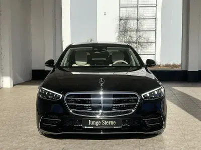 Gebraucht Mercedes S450 AMG 367 PS (269 kW) 2025 Metalliclack obsidianschwarz Limousine