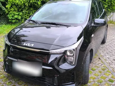 Używany Kia Picanto Vision 79 KM (58 kW) 2024 Czarny Hatchback