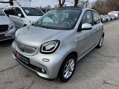 Usado Smart ForFour Basis 90 HP (66 kW) 2015 Prateado Citadino