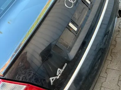 Gebraucht Audi A4 163 PS (119 kW) 2002 Schwarz Limousine