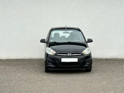 Gebraucht Hyundai i10 Classic 69 PS (50 kW) 2011 Schwarz Kleinwagen