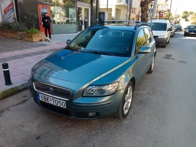 Gebraucht Volvo V50 Summum 220 PS (161 kW) 2005 Blau Kombi