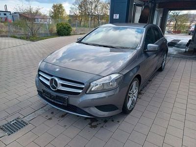 Usata Mercedes A180 Style 122 CV (89 kW) 2013 Grigio Berlina