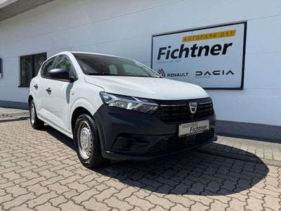 Second-hand Dacia Sandero Acces 67 CP (49 kW) 2021 Alb Hatchback