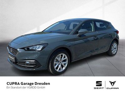 Neu Seat Leon 150 PS (110 kW) 2026 Beige Limousine