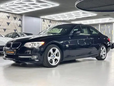 Gebraucht BMW 320 Comfort Edition 184 PS (135 kW) 2011 Schwarz Coupé