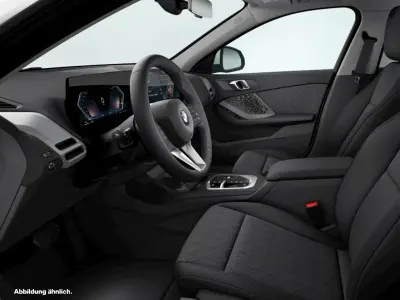 Gebraucht BMW 120 156 PS (114 kW) 2025 Alpinweiss Kleinwagen