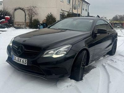 Schwarz Gebraucht 2013 Mercedes E220 Coupé | 10.199 € (Guter Preis)