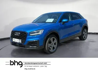 Gebraucht Audi Q2 Advanced 150 PS (110 kW) 2020 Blau SUV
