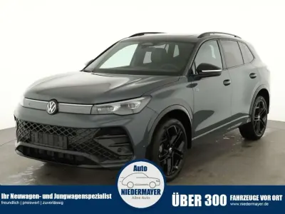 Neu VW Tiguan R-line 193 PS (141 kW) 2025 Delfingrau metallic SUV