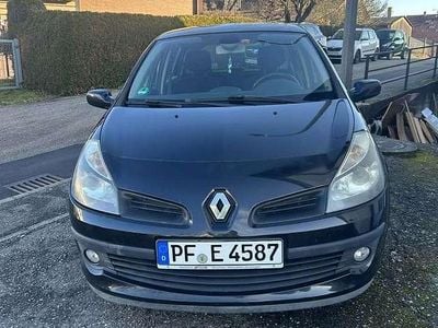 Gebraucht Renault Clio II Expression 75 PS (55 kW) 2006 Limousine