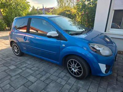 Gebraucht Renault Twingo 101 PS (74 kW) 2011 Blau Kleinwagen