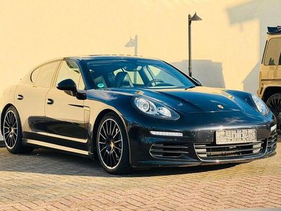 Schwarz Gebraucht 2014 Porsche Panamera Limousine | 34.990 € (Etwas zu teuer)