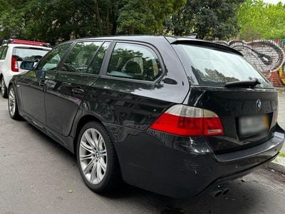 BMW 525