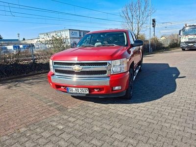 Gebraucht Chevrolet Silverado 320 PS (235 kW) 2008 Rot SUV