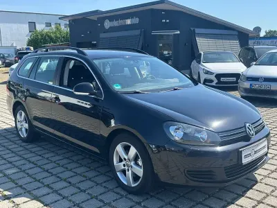 Gebraucht VW Golf VII Comfortline 105 PS (77 kW) 2013 Schwarz Limousine