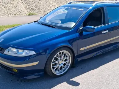 Gebraucht Renault Laguna II 150 PS (110 kW) 2003 Blau Kombi
