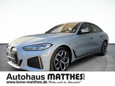 Grau Gebraucht 2023 BMW i4 Shadowline Limousine | 45.950 € (Superpreis)
