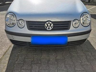 Gebraucht VW Polo 75 PS (55 kW) 2003 Silber Kleinwagen
