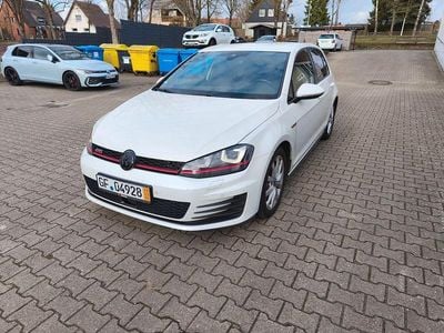 Gebraucht VW Golf VII GTI 230 PS (169 kW) 2016 Weiß Limousine